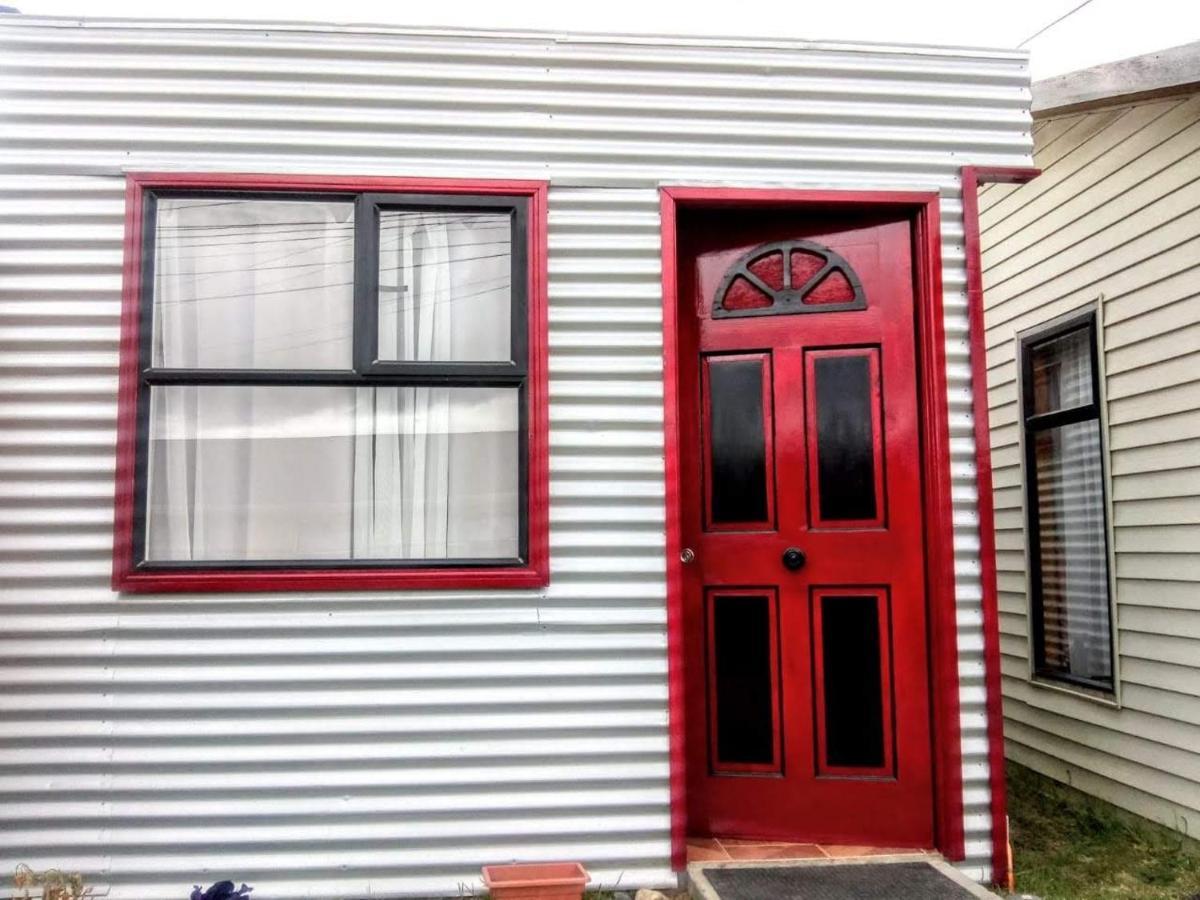 Cabana Gesell Puerto Natales Exterior photo